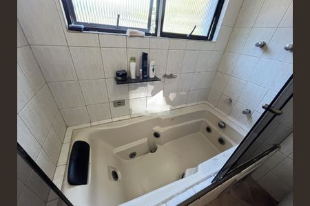 Casa à venda com 280m², 3 quartos e 2 vagas