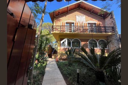 Casa à venda com 280m², 3 quartos e 2 vagas