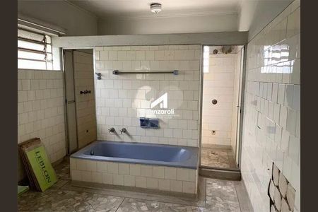 Casa à venda com 5 quartos, 400m² em Morumbi, São Paulo