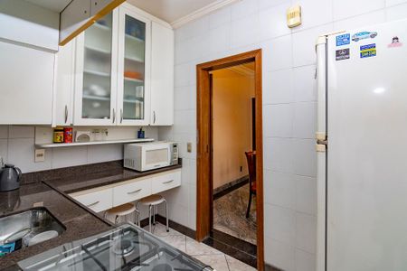 Apartamento à venda com 115m², 4 quartos e 1 vagaCozinha
