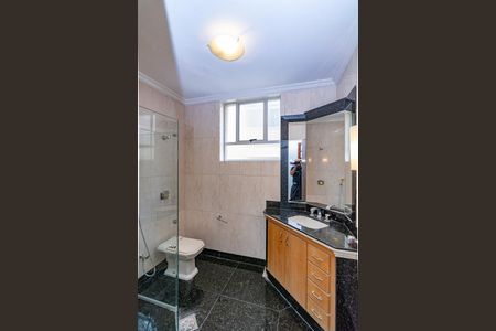 Apartamento à venda com 115m², 4 quartos e 1 vagaBanheiro Social