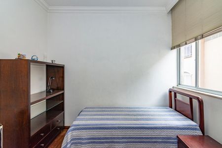 Apartamento à venda com 115m², 4 quartos e 1 vagaQuarto 3