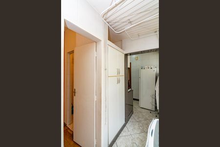 Apartamento à venda com 115m², 4 quartos e 1 vagaÁrea de Serviço