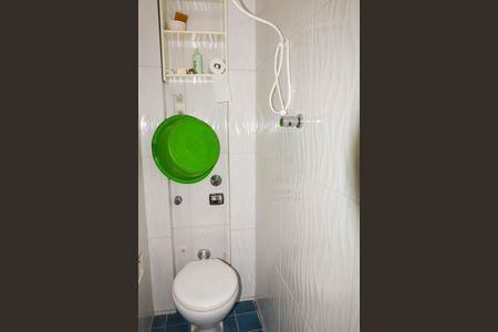 Apartamento à venda com 100m², 3 quartos e sem vaga Apartamento à venda com 100m², 3 quartos e sem vagaBanheiro de Serviço