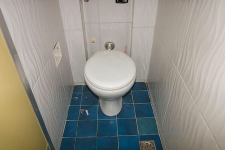 Apartamento à venda com 100m², 3 quartos e sem vaga Apartamento à venda com 100m², 3 quartos e sem vagaBanheiro de Serviço