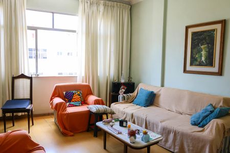 Apartamento à venda com 100m², 3 quartos e sem vaga Apartamento à venda com 100m², 3 quartos e sem vagaSala