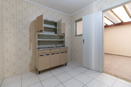 Casa para alugar com 150m², 2 quartos e 1 vaga Casa para alugar com 150m², 2 quartos e 1 vagaCozinha