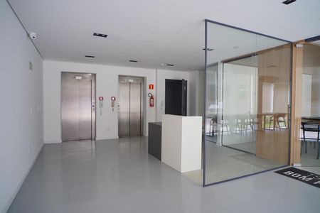 Studio à venda com 129m², 1 quarto e 1 vagaHall de entrada