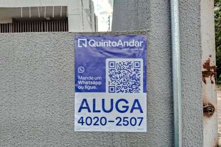 Apartamento para alugar com 36m², 1 quarto e 1 vaga Apartamento para alugar com 36m², 1 quarto e 1 vagaPlaquinha