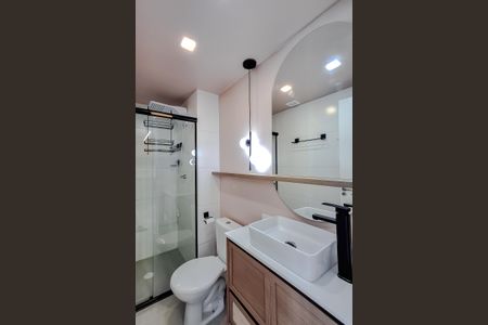 Apartamento para alugar com 36m², 1 quarto e 1 vaga Apartamento para alugar com 36m², 1 quarto e 1 vagaBanheiro