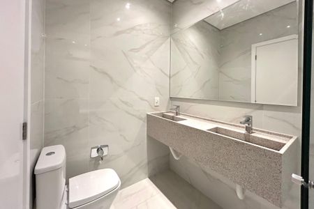 Apartamento para alugar com 133m², 3 quartos e 2 vagasBanheiro Suíte 3