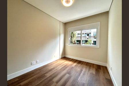 Apartamento para alugar com 133m², 3 quartos e 2 vagasSuite 2