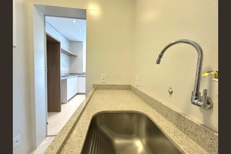 Apartamento para alugar com 133m², 3 quartos e 2 vagasÁrea de serviço 