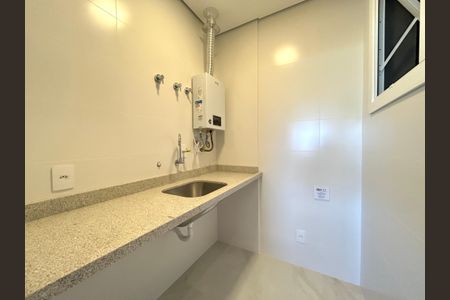 Apartamento para alugar com 133m², 3 quartos e 2 vagasÁrea de serviço 