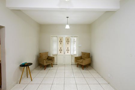 Sala de casa à venda com 5 quartos, 156m² em Bonfim, Belo Horizonte