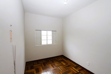 Casa à venda com 156m², 5 quartos e 2 vagasQuarto 2
