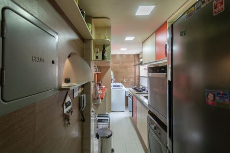 Apartamento para alugar com 70m², 2 quartos e 1 vagaCozinha e Área de Serviço