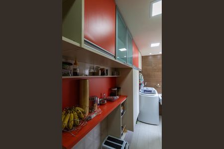 Apartamento para alugar com 70m², 2 quartos e 1 vagaCozinha e Área de Serviço