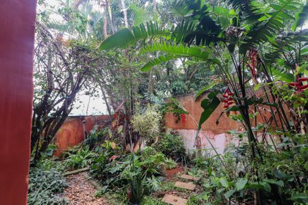 Casa à venda com 354m², 3 quartos e 1 vaga Casa à venda com 354m², 3 quartos e 1 vagaJardim