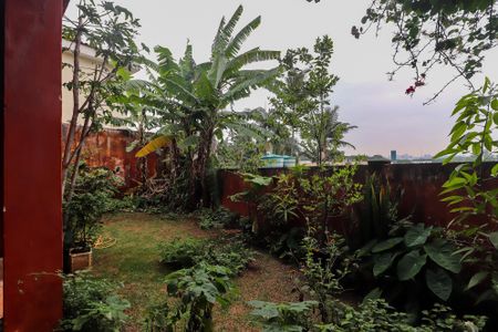 Casa à venda com 354m², 3 quartos e 1 vaga Casa à venda com 354m², 3 quartos e 1 vagaJardim