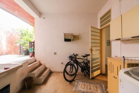 Casa à venda com 354m², 3 quartos e 1 vaga Casa à venda com 354m², 3 quartos e 1 vagaLavanderia