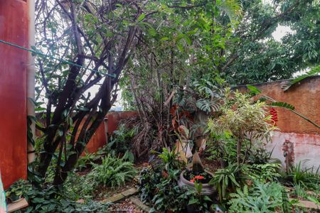 Casa à venda com 354m², 3 quartos e 1 vaga Casa à venda com 354m², 3 quartos e 1 vagaJardim