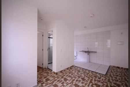 Sala de apartamento para alugar com 2 quartos, 41m² em Jardim Sao Saverio, São Paulo