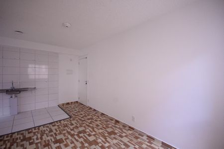 Sala de apartamento para alugar com 2 quartos, 41m² em Jardim Sao Saverio, São Paulo
