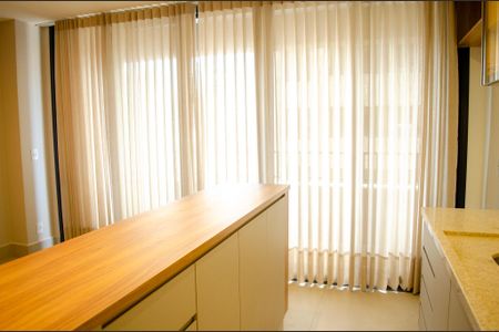 Apartamento para alugar com 98m², 3 quartos e 2 vagasCozinha