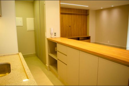 Apartamento para alugar com 98m², 3 quartos e 2 vagasCozinha