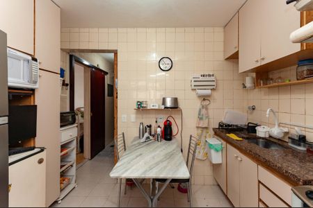 Apartamento à venda com 72m², 2 quartos e 1 vaga Apartamento à venda com 72m², 2 quartos e 1 vagaCozinha