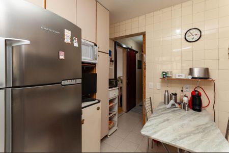 Apartamento à venda com 72m², 2 quartos e 1 vaga Apartamento à venda com 72m², 2 quartos e 1 vagaCozinha