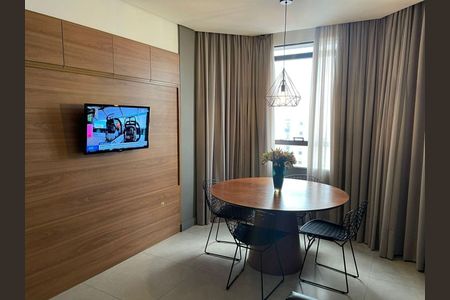 Apartamento à venda com 1 quarto, 47m² em Centro, Campinas