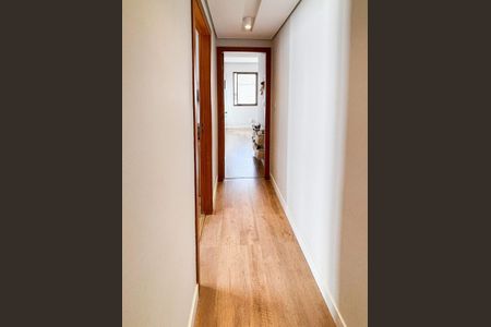 Apartamento à venda com 150m², 4 quartos e 4 vagasCorredor