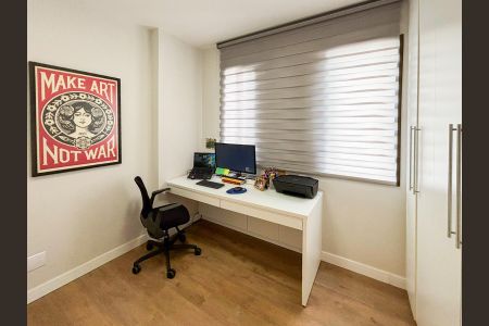 Apartamento à venda com 150m², 4 quartos e 4 vagasQuarto 2