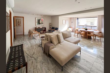 Apartamento à venda com 150m², 4 quartos e 4 vagasSala