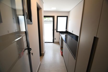 Casa de condomínio à venda com 185m², 3 quartos e 2 vagasÁrea de Serviço