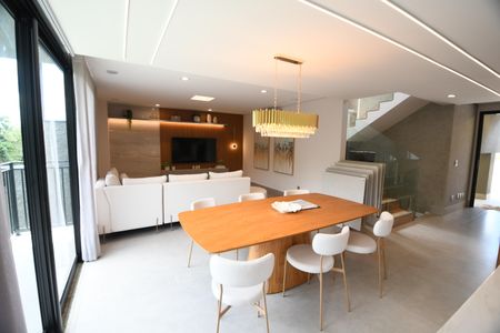 Sala de casa de condomínio à venda com 3 quartos, 185m² em Ville Sainte Hélène, Campinas