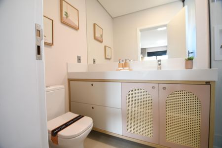 Casa de condomínio à venda com 185m², 3 quartos e 2 vagasBanheiro Suíte 2