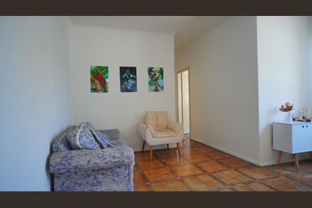 Sala  de apartamento à venda com 3 quartos, 81m² em Santana, Porto Alegre
