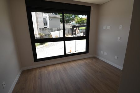 Casa de condomínio à venda com 221m², 3 quartos e 2 vagasQuarto Suíte 1
