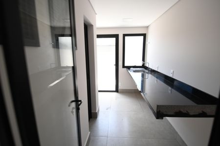 Casa de condomínio à venda com 221m², 3 quartos e 2 vagasÁrea de Serviço