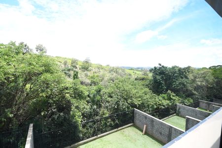 Casa de condomínio à venda com 221m², 3 quartos e 2 vagasQuarto Suíte 2 - Vista