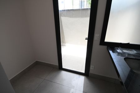 Casa de condomínio à venda com 221m², 3 quartos e 2 vagasÁrea de Serviço