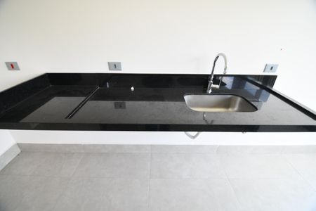 Casa de condomínio à venda com 221m², 3 quartos e 2 vagasCozinha