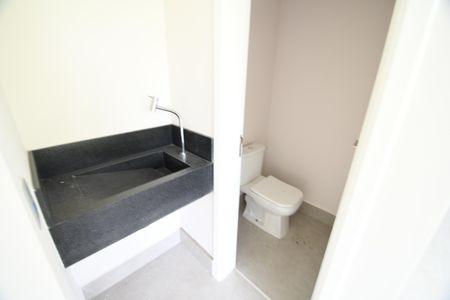 Casa de condomínio à venda com 221m², 3 quartos e 2 vagasLavabo 2