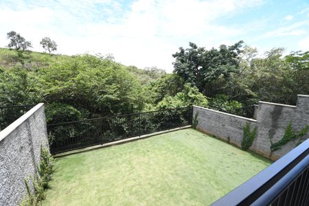  Sala - Vista de casa de condomínio à venda com 3 quartos, 221m² em Ville Sainte Hélène, Campinas