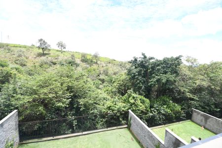 Casa de condomínio à venda com 221m², 3 quartos e 2 vagasQuarto Suíte 3 - Vista