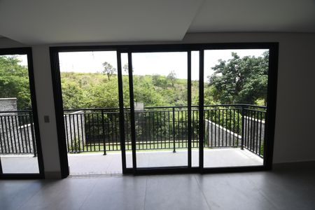 Casa de condomínio à venda com 221m², 3 quartos e 2 vagasSala - Sacada