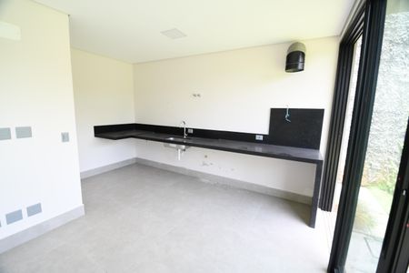 Casa de condomínio à venda com 221m², 3 quartos e 2 vagasVaranda gourmet